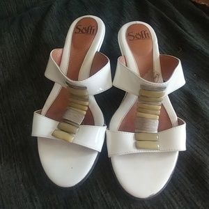 Söfft white wedge sandals